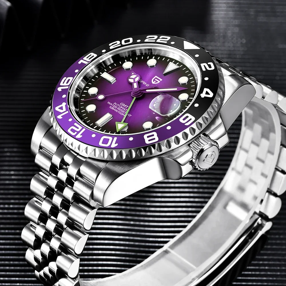 Navigator GMT 40 in a luxury box